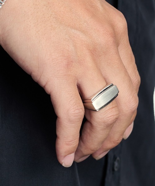 XOLO JEWELRY/ショロジュエリー] CENTER WEIGHT RING WITH HAIR LINE 