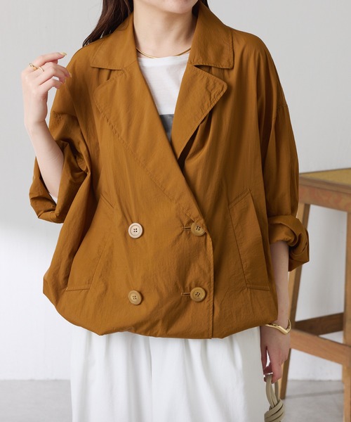 COLLAGE GALLARDAGALANTE(コラージュガリャルダガランテ)の「エアーナイロンミドルトレンチ(トレンチコート・レディース・カーキ/キャメル・FREE)」の2枚目の写真