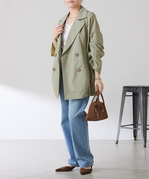 COLLAGE GALLARDAGALANTE(コラージュガリャルダガランテ)の「エアーナイロンミドルトレンチ(トレンチコート・レディース・カーキ/キャメル・FREE)」の3枚目の写真