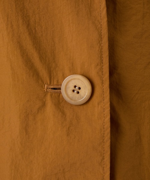 COLLAGE GALLARDAGALANTE(コラージュガリャルダガランテ)の「エアーナイロンミドルトレンチ(トレンチコート・レディース・カーキ/キャメル・FREE)」の20枚目の写真
