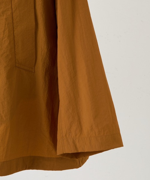 COLLAGE GALLARDAGALANTE(コラージュガリャルダガランテ)の「エアーナイロンミドルトレンチ(トレンチコート・レディース・カーキ/キャメル・FREE)」の21枚目の写真