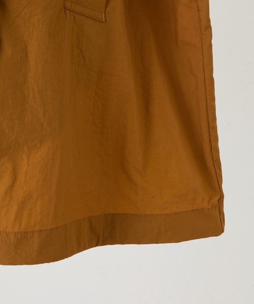 COLLAGE GALLARDAGALANTE(コラージュガリャルダガランテ)の「エアーナイロンミドルトレンチ(トレンチコート・レディース・カーキ/キャメル・FREE)」の22枚目の写真