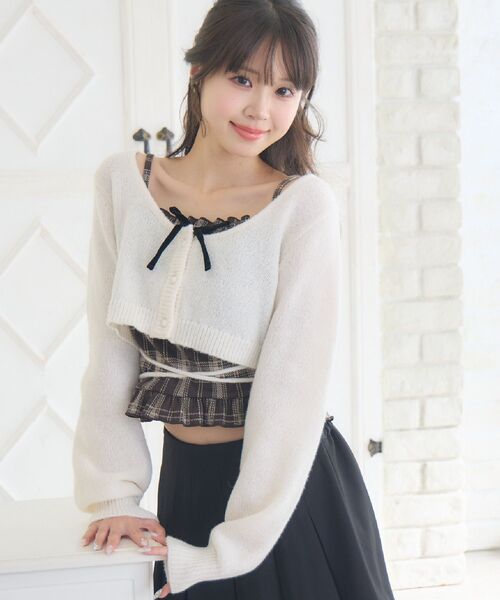 ems excite(エムズエキサイト)の「ショートNT&キャミSET(ニット/セーター・レディース・ブラウン/ナチュラル/ブラック・FREE)」の4枚目の写真