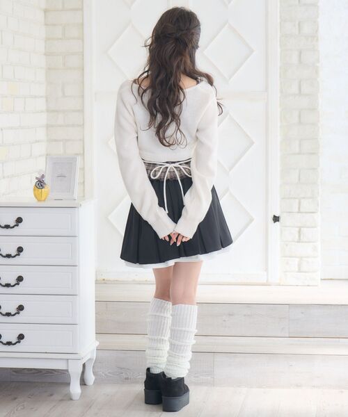 ems excite(エムズエキサイト)の「ショートNT&キャミSET(ニット/セーター・レディース・ブラウン/ナチュラル/ブラック・FREE)」の8枚目の写真