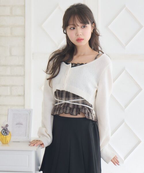 ems excite(エムズエキサイト)の「ショートNT&キャミSET(ニット/セーター・レディース・ブラウン/ナチュラル/ブラック・FREE)」の11枚目の写真