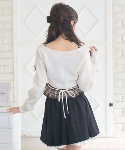 ems excite(エムズエキサイト)の「ショートNT&キャミSET(ニット/セーター・レディース・ブラウン/ナチュラル/ブラック・FREE)」の14枚目の写真