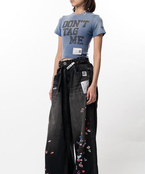 Maison MIHARA YASUHIRO（メゾンミハラヤスヒロ）の「Don't Tag Me Printed Mini T-shirt（Tシャツ/カットソー・レディース・ブラック・36/38）」の10枚目の写真
