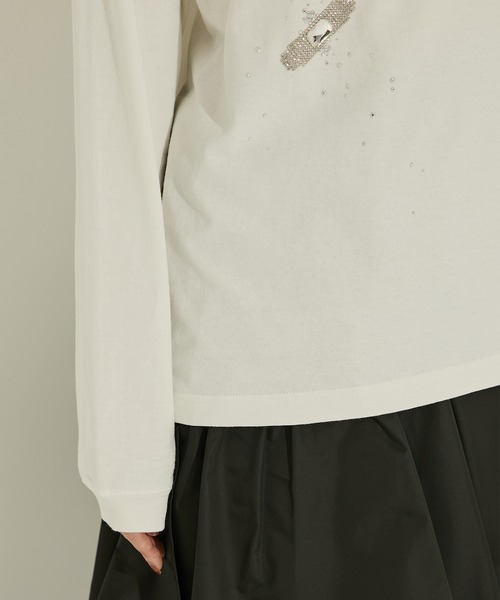 tanakadaisuke（タナカダイスケ）の「【tanakadaisuke/タナカダイスケ】Bijou Aid long sleeve T-shirt White/ビジューエイドロングスリーブTシャツ　ホワイト（Tシャツ/カットソー・レディース・ホワイト・2）」の13枚目の写真