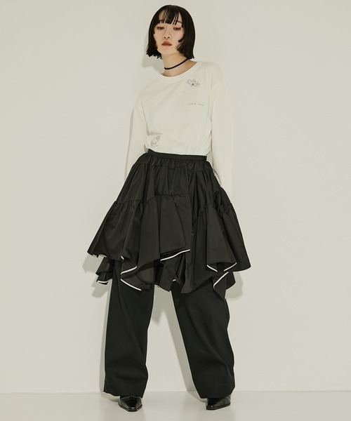 tanakadaisuke（タナカダイスケ）の「【tanakadaisuke/タナカダイスケ】Bijou Aid long sleeve T-shirt White/ビジューエイドロングスリーブTシャツ　ホワイト（Tシャツ/カットソー・レディース・ホワイト・2）」の2枚目の写真