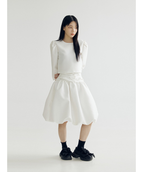BOMNAL BOUTIQUE(ボムナルブティック)の「フラワーバルーンミディスカート_ホワイト(スカート・レディース・その他・SMALL/MEDIUM)」の2枚目の写真