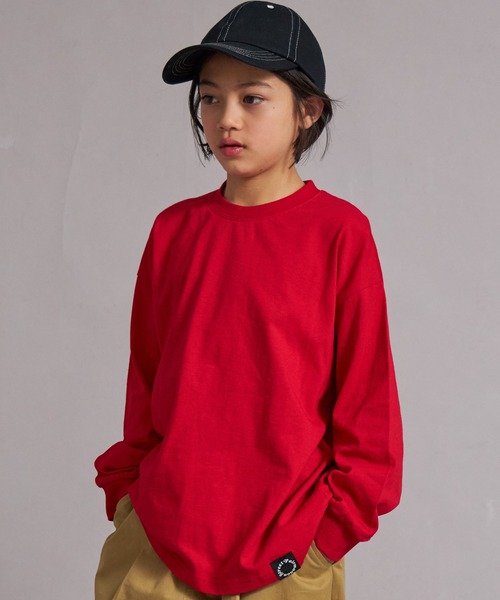 PAIRMANON STREET（ペアマノンストリート）の「【綿100%】シンプル 無地 ロンT【PAIRMANON STREET】（Tシャツ/カットソー・キッズ・レッド/ブラック/オフホワイト/ブラック系その他/ブルー・90/100/140/150/110/130/160/120）」の5枚目の写真