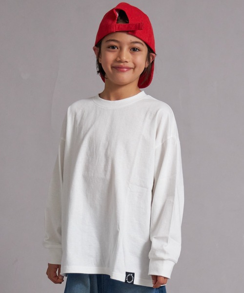 PAIRMANON STREET（ペアマノンストリート）の「【綿100%】シンプル 無地 ロンT【PAIRMANON STREET】（Tシャツ/カットソー・キッズ・レッド/ブラック/オフホワイト/ブラック系その他/ブルー・90/100/140/150/110/130/160/120）」の2枚目の写真