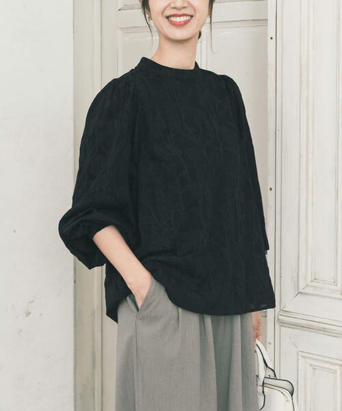 URBAN RESEARCH DOORS(アーバンリサーチドアーズ)の「フラワーオパールブラウス|オフィスカジュアル/フォーマル/オケージョン/セレモニー/入卒式/お呼ばれ(シャツ/ブラウス・レディース・オフホワイト/ブラック・FREE)」の16枚目の写真