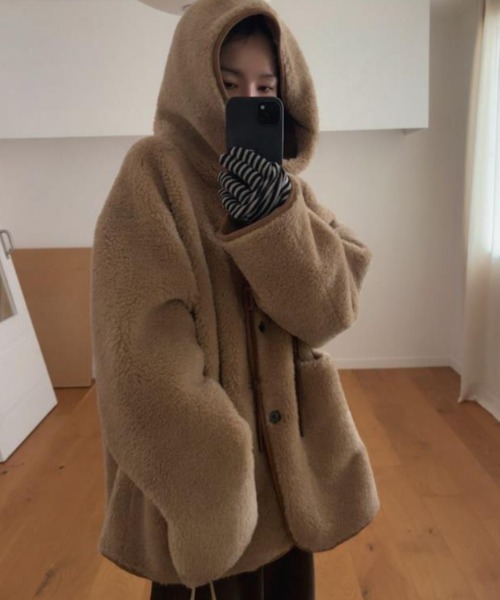 semplice(センプリチェ)の「ラム毛のコート(その他アウター・レディース・キャメル・F)」の9枚目の写真