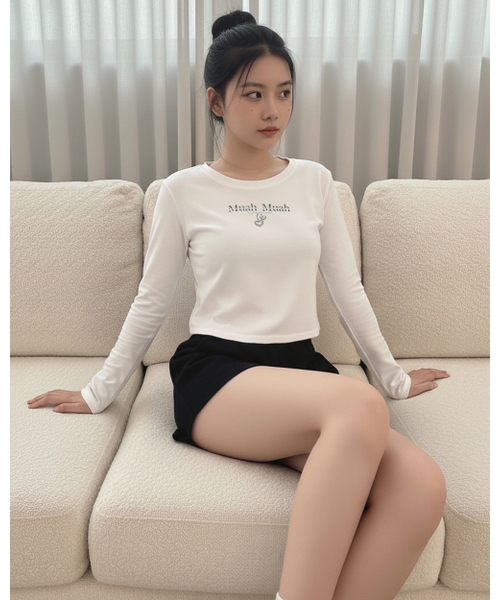 muahmuah（ムーアムーア）の「ハートストリングリボンクロップTシャツ[2色]（Tシャツ/カットソー・レディース・ブラック/アイボリー・FREE）」の18枚目の写真