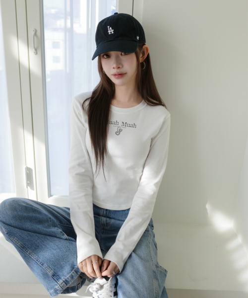 muahmuah（ムーアムーア）の「ハートストリングリボンクロップTシャツ[2色]（Tシャツ/カットソー・レディース・ブラック/アイボリー・FREE）」の21枚目の写真