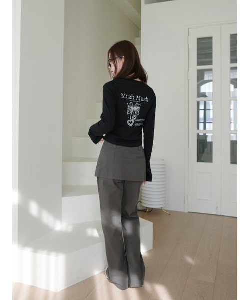 muahmuah（ムーアムーア）の「ハートストリングリボンクロップTシャツ[2色]（Tシャツ/カットソー・レディース・ブラック/アイボリー・FREE）」の3枚目の写真