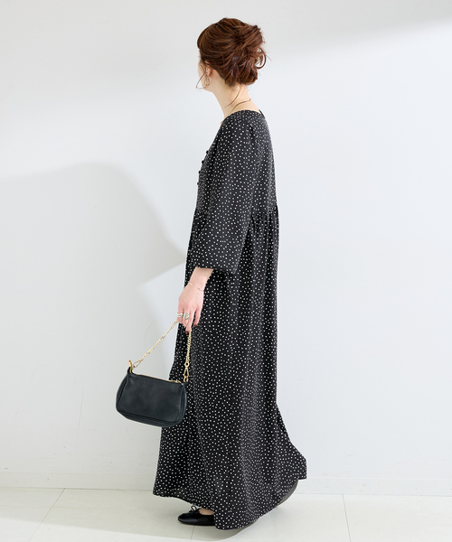 B.C STOCK（ベーセーストック）の「《追加3》【WEB限定】ウォッシャブル / ドット無地Vネックワンピース（ワンピース・レディース・ブラック系その他/ブラック・FREE）」の10枚目の写真