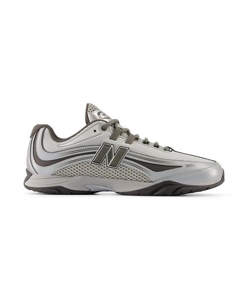 NEW BALANCE(ニューバランス)の「【New Balance】URC56(スニーカー・レディース・シルバー・23.5/23/25/24.5/24)」の1枚目の写真