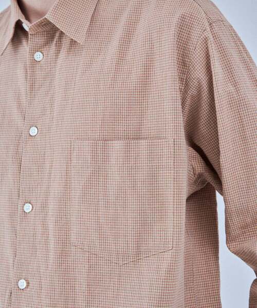 EDIFICE（エディフィス）の「コットンリネン ギンガム レギュラー シャツ（シャツ/ブラウス・メンズ・パープル/オレンジ・SMALL/MEDIUM/LARGE）」の21枚目の写真