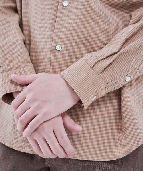 EDIFICE（エディフィス）の「コットンリネン ギンガム レギュラー シャツ（シャツ/ブラウス・メンズ・パープル/オレンジ・SMALL/MEDIUM/LARGE）」の22枚目の写真