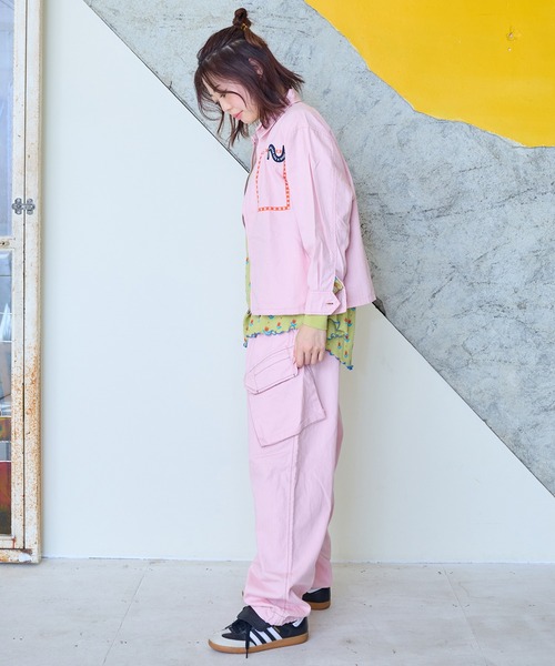 MARKEY'S(マーキーズ)の「ヘリンボンツイル刺繍プリントジャケット/おとな(カバーオール・レディース・ライトピンク/ネイビー・160cm)」の4枚目の写真