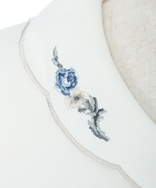 an another angelus（アンアナザーアンジェラス）の「ローズ刺繍 