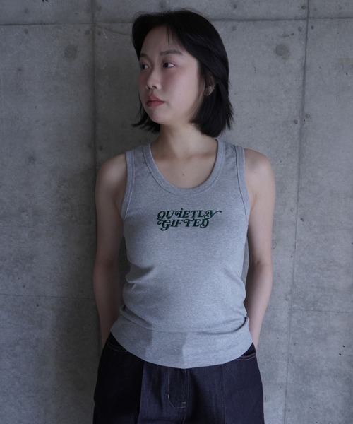 G.V.G.V.(ジーヴィージーヴィー)の「EMBROIDERY TANK TOP(タンクトップ・レディース・グレー系その他/ブラック/ホワイト・ONE SIZE)」の2枚目の写真