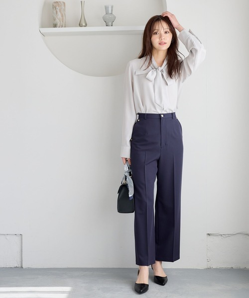 Andemiu（アンデミュウ）の「【セットアップ対応】キンボタンパンツ640814（スラックス・レディース・ネイビー/ベージュ系その他・SMALL/MEDIUM）」の3枚目の写真