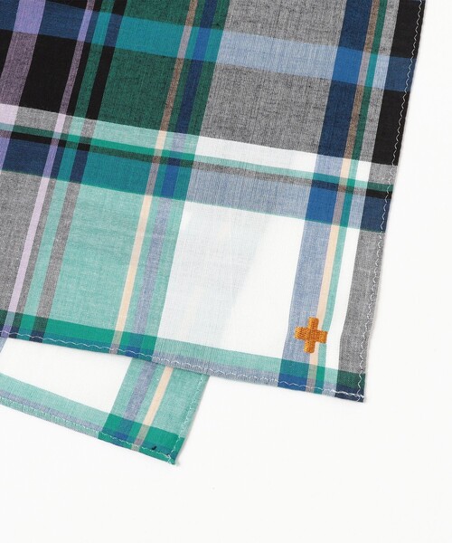 BEAMS PLUS（ビームスプラス）の「Handkerchief Madras（ハンカチ/ハンドタオル・メンズ・ブルー/パープル/グリーン/ピンク/ブラウン・ONE SIZE）」の7枚目の写真