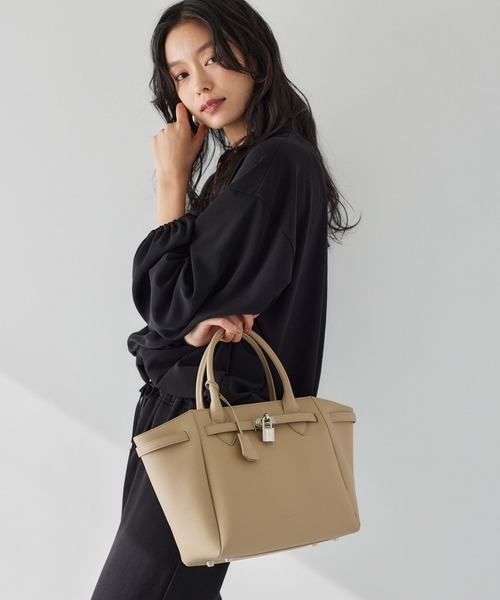 BARNYARDSTORM(バンヤードストーム)の「BARNYARDSTORM / SINBONO(シンボノ)別注 / ベルト付きバッグ(ハンドバッグ・レディース・ブラック/キャメル/ライトベージュ・FREE)」の7枚目の写真