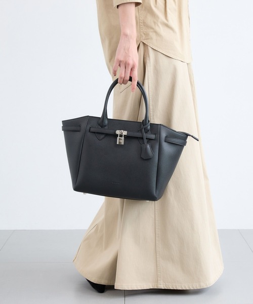 BARNYARDSTORM(バンヤードストーム)の「BARNYARDSTORM / SINBONO(シンボノ)別注 / ベルト付きバッグ(ハンドバッグ・レディース・ブラック/キャメル/ライトベージュ・FREE)」の19枚目の写真