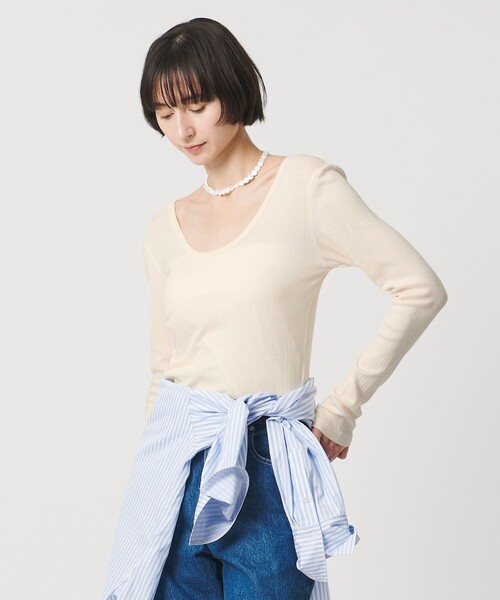UNITED ARROWS(ユナイテッドアローズ)の「Uネック ロングスリーブ Tシャツ(Tシャツ/カットソー・レディース・ブラック/オフホワイト・FREE)」の1枚目の写真