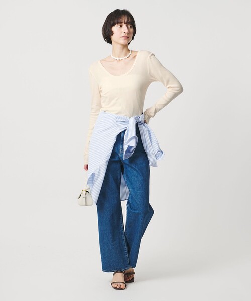 UNITED ARROWS(ユナイテッドアローズ)の「Uネック ロングスリーブ Tシャツ(Tシャツ/カットソー・レディース・ブラック/オフホワイト・FREE)」の8枚目の写真