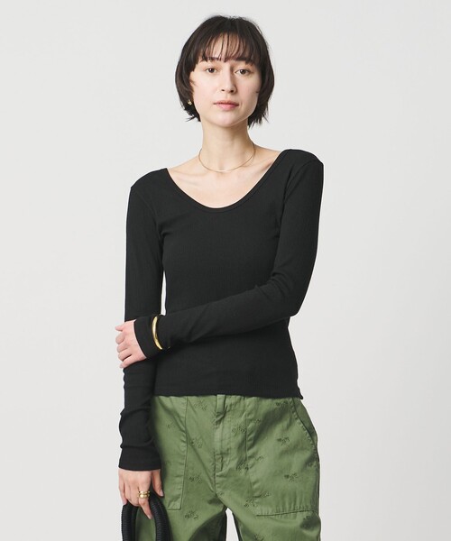 UNITED ARROWS(ユナイテッドアローズ)の「Uネック ロングスリーブ Tシャツ(Tシャツ/カットソー・レディース・ブラック/オフホワイト・FREE)」の10枚目の写真