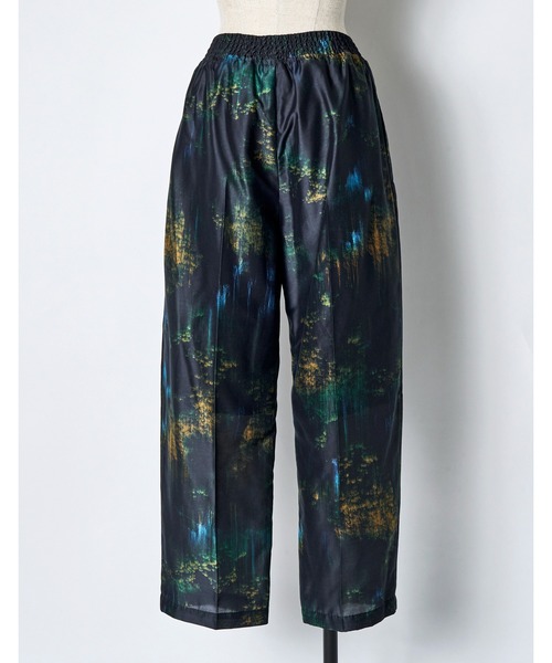 RUMCHE(ラムシェ)の「Corn Graphic Trousers / コーングラフィックパンツ(スラックス・レディース・ネイビー・SMALL/MEDIUM)」の4枚目の写真