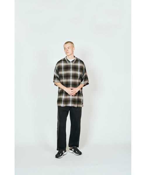 TOWNCRAFT（タウンクラフト）の「TOWNCRAFT タウンクラフト / 60S LOOP COLLAR SHIRT（シャツ/ブラウス・メンズ・ブラック/グレー/グレー系1/グリーン・SMALL/MEDIUM/LARGE）」の5枚目の写真