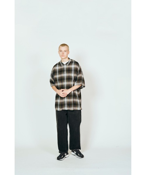 TOWNCRAFT（タウンクラフト）の「TOWNCRAFT タウンクラフト / 60S LOOP COLLAR SHIRT（シャツ/ブラウス・メンズ・ブラック/グレー/グレー系1/グリーン・SMALL/MEDIUM/LARGE）」の6枚目の写真
