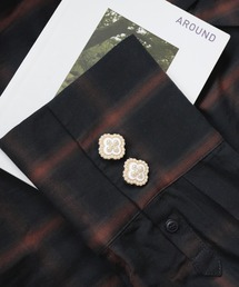 Sowel.（ソエル）の「【 Sowel. / ソエル 】 フラワー ハート モチーフ カフスボタン / カフリンクス (2個セット)（カフリンクス）」