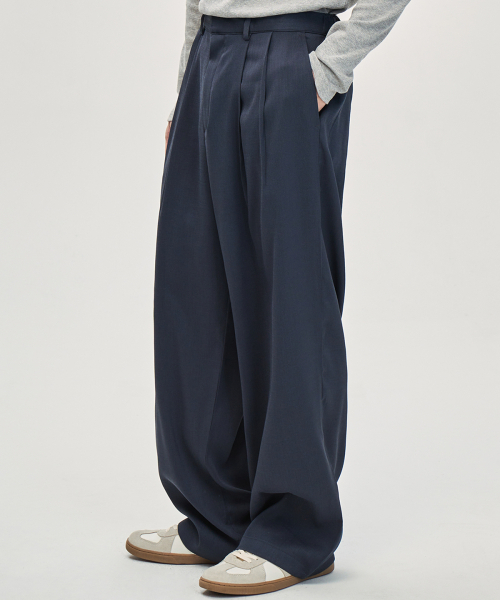 PRAIRIE GINZA(プレリーギンザ)の「ルーズフィットツーピンタックワイドスラックス (ネイビー)(スラックス・メンズ・ネイビー・SMALL/MEDIUM/LARGE)」の3枚目の写真