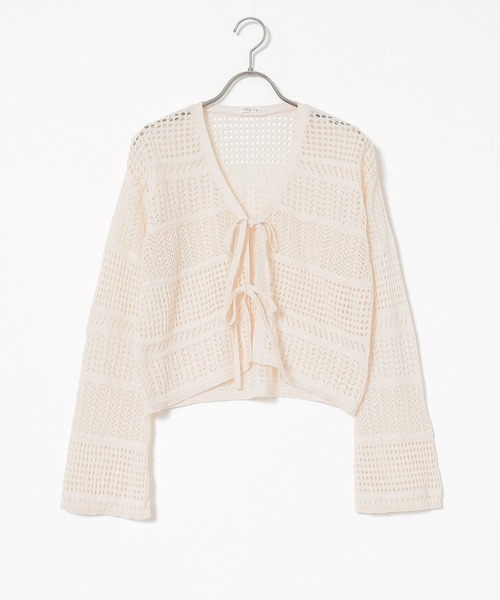 Honeys（ハニーズ）の「透かし編リボンカーデ（カーディガン/ボレロ・レディース・モカ/レッド/アイボリー/サックスブルー・L/M/S）」の18枚目の写真