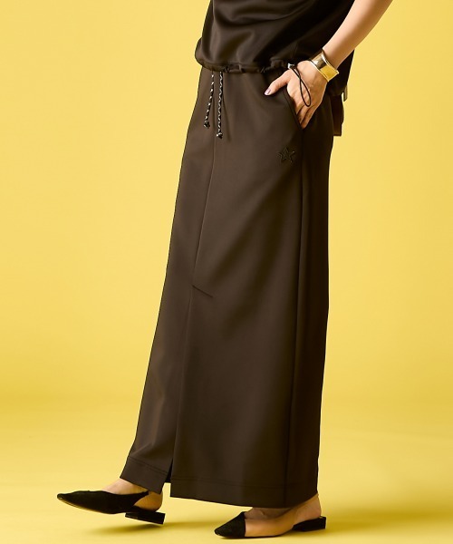 GEVS.（ジェイヴィス）の「カットソーロングスカート＜大きいサイズ有＞GEVS.（スカート・レディース・ブラック/グレー・M/L/LL/3L/4L/5L）」の20枚目の写真