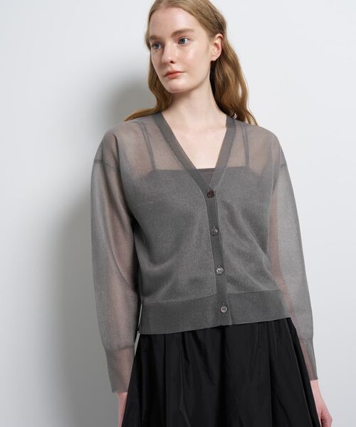 LANVIN en Bleu(ランバンオンブルー)の「Vネックシアーカーディガン(ニット/セーター・レディース・グレー/ピンク/オフホワイト・38)」の7枚目の写真