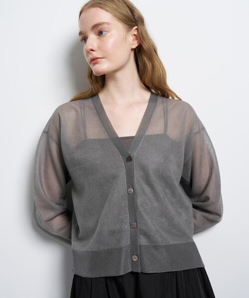 LANVIN en Bleu(ランバンオンブルー)の「Vネックシアーカーディガン(ニット/セーター・レディース・グレー/ピンク/オフホワイト・38)」の10枚目の写真