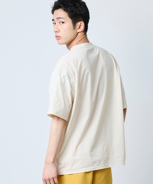 L.L.Bean(エルエルビーン)の「【JAPAN EDITION】カーメル・ショートスリーブ・ポケット・ティ(Tシャツ/カットソー・メンズ・アイボリー/チョコ/ブルー/ブラック系・MEDIUM/SMALL/LARGE)」の19枚目の写真