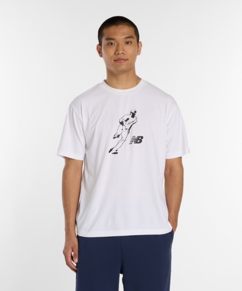 NEW BALANCE(ニューバランス)の「New Balance 大谷翔平 Always On Logo Short-Sleeve T-Shirt(ニューバランス 大谷翔平オールウェイズオンロゴ半袖Tシャツ)(Tシャツ/カットソー・メンズ・グレー系/ネイビー系/ホワイト系/ブラック系・SMALL/MEDIUM/LARGE/X-LARGE/XX-LARGE)」の2枚目の写真