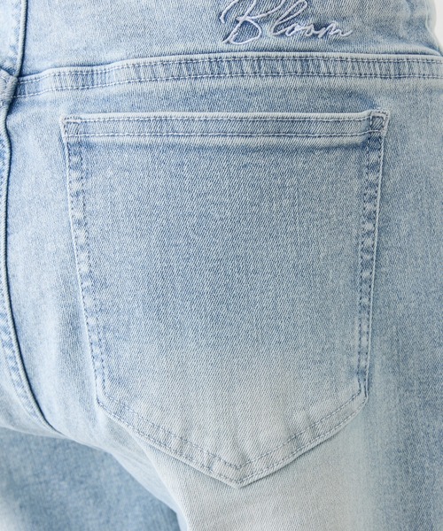 one after another NICE CLAUP(ワンアフターアナザーナイスクラップ)の「【サイズ展開あり】ウエストレース美脚フレアデニム(デニムパンツ・レディース・ブルー/サックスブルー/グレー・MEDIUM/SMALL)」の8枚目の写真