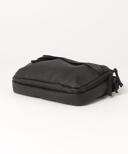 CHROME（クローム）の「［ CHROME / クローム ］PAC ACCESSORY POUCH SM MABK_MATTE BLACK / パック アクセサリーポーチ スモール マット ブラック 耐水 2リットル（ポーチ・メンズ・ブラック系その他・FREE）」の8枚目の写真