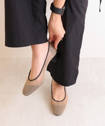 ラウンドトゥ メッシュパンプス