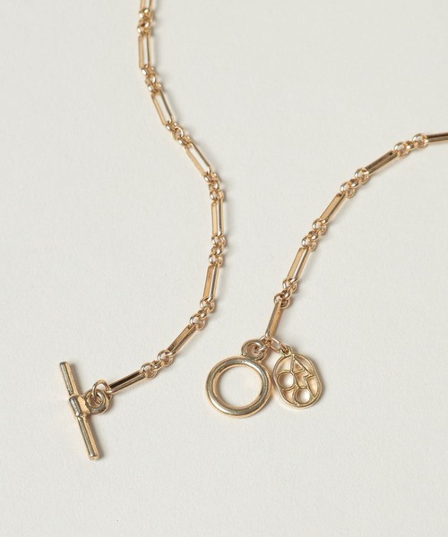 A part by（アパートバイ）の「Apbロゴチェーンネックレス（ネックレス・レディース・ゴールド/シルバー・FREE）」の8枚目の写真